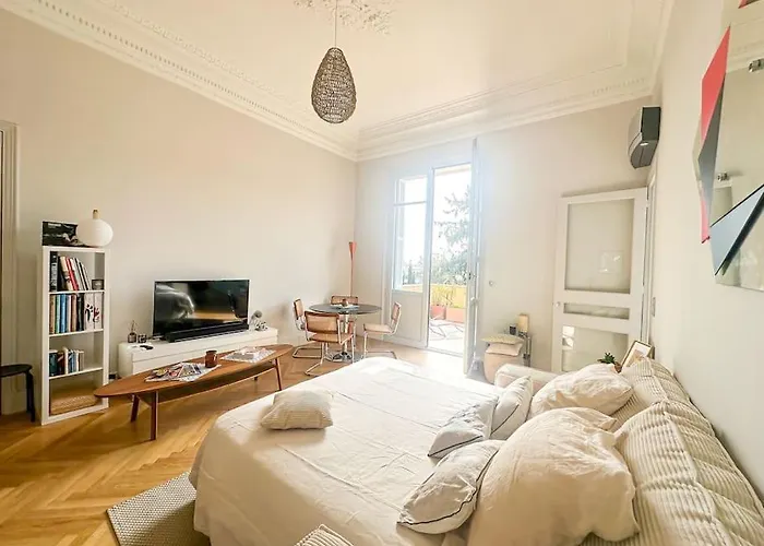 Appartement Exceptionnel Belle Epoque Avec Grande Terrasse Plein Sud